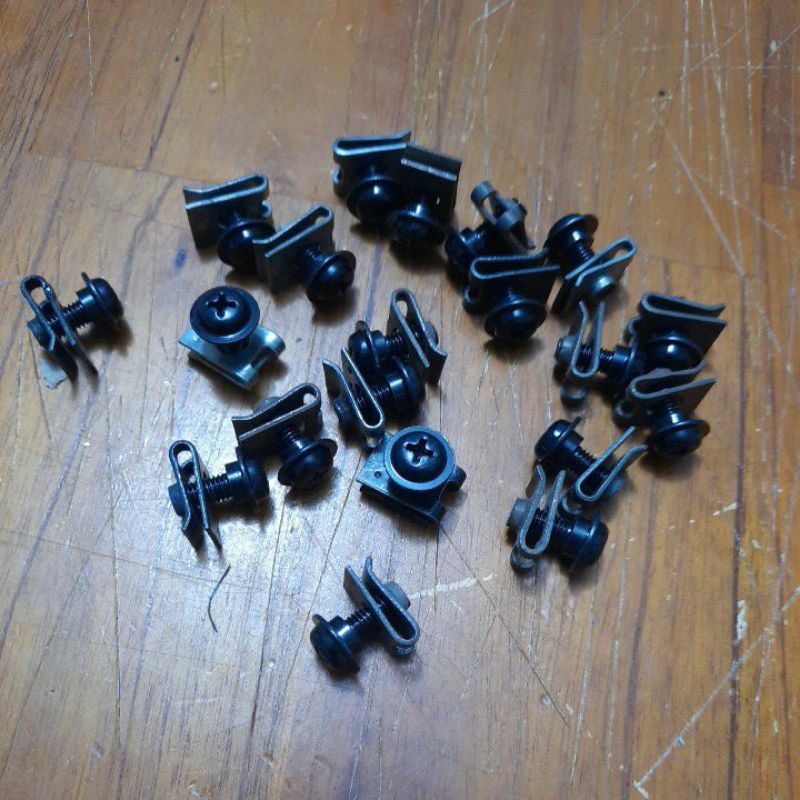 (GIÁ SỈ GIẢM 5%) Ốc 5mm kèm pass kẹp