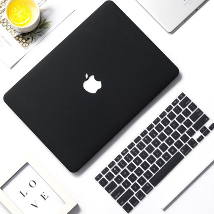 Case,Ốp Macbook Màu Đen Kèm Phủ Phím (Tặng Kèm Bộ Nút Chống Bụi & Bộ Chống Gãy Sạc) | BigBuy360 - bigbuy360.vn