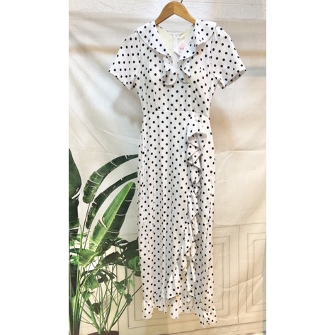 Đầm maxi dài có quần short jumsuit phía trong họa tiết chấm bi