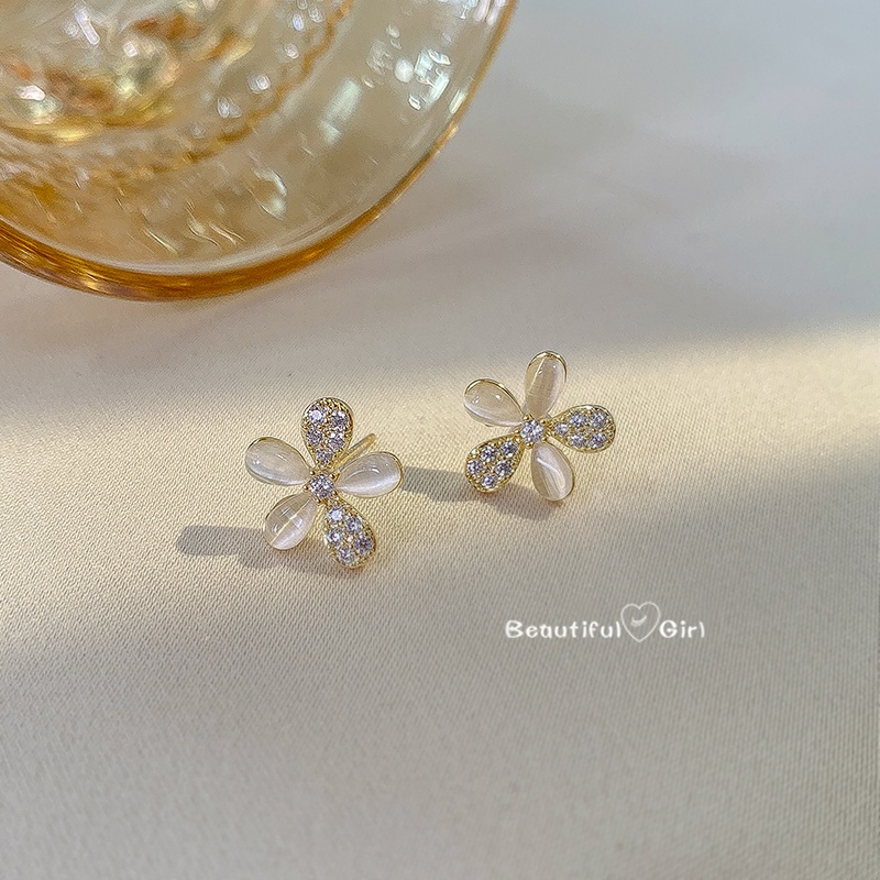 Bông tai mạ bạc 925 hình cánh hoa đính đá đơn giản thời trang phong cách Hàn Quốc