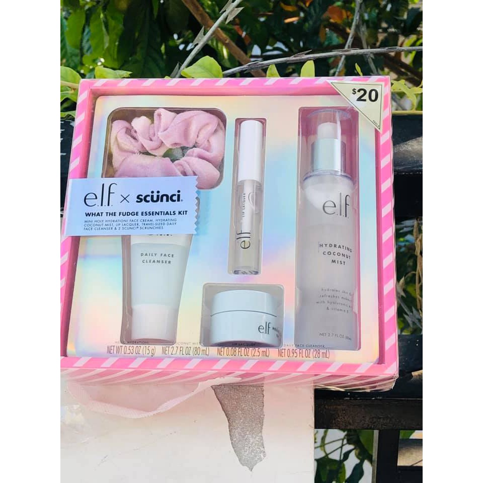 BỘ DỤNG CỤ FUDGE ESSENTIALS KIT E.L.F