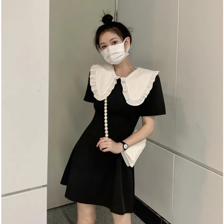Đầm ngắn cổ búp bê tay phồng màu đen thời trang mùa hè dành cho nữ