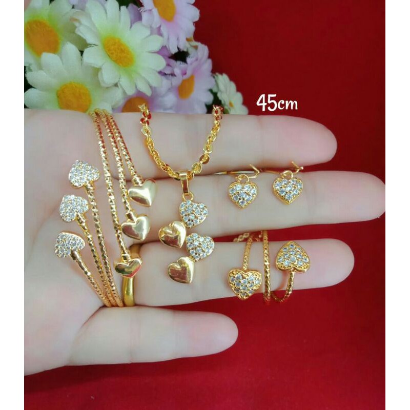 Bình Đựng Nước Bằng Thép Không Gỉ Mạ Vàng 18k 0001