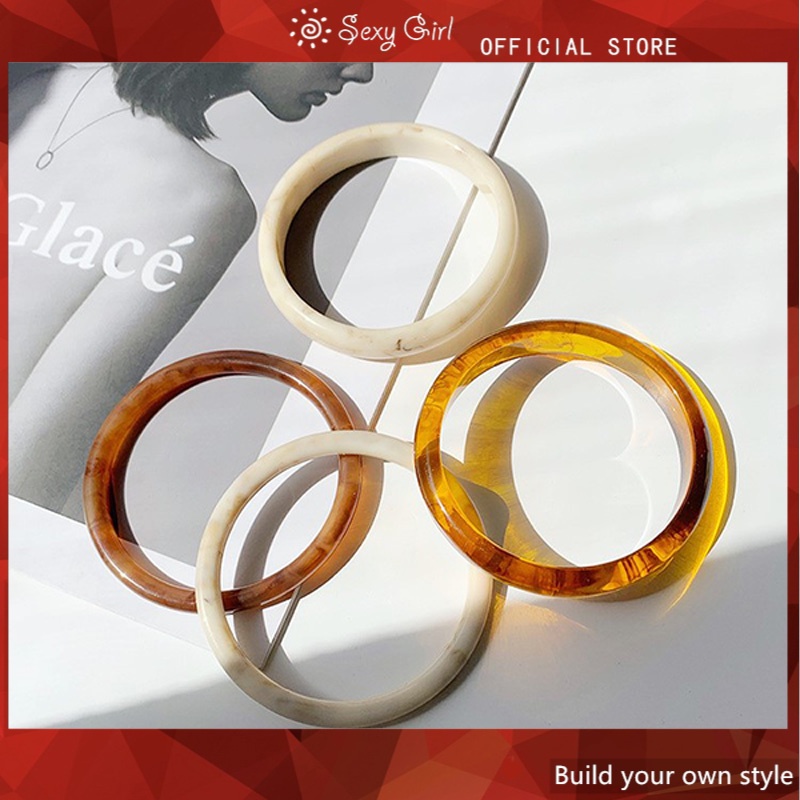 Vòng Tay Acrylic Màu Hổ Phách Thời Trang Quyến Rũ Chất Lượng Cao Cho Nữ