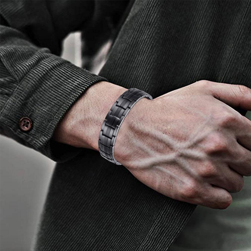 Vòng Tay Thép Titan Đen Nam Châm 4 Trong 1 Đức G8A5