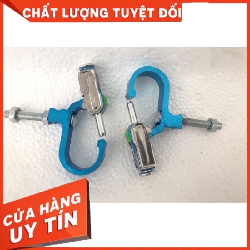 Móc treo đồ xe máy nhiều màu, 2 loại bấm và gạt.