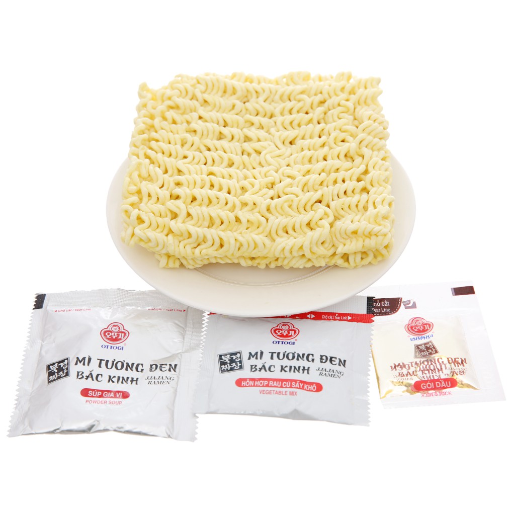 Mì Tương Đen Bắc Kinh Ottogi Gói 135g