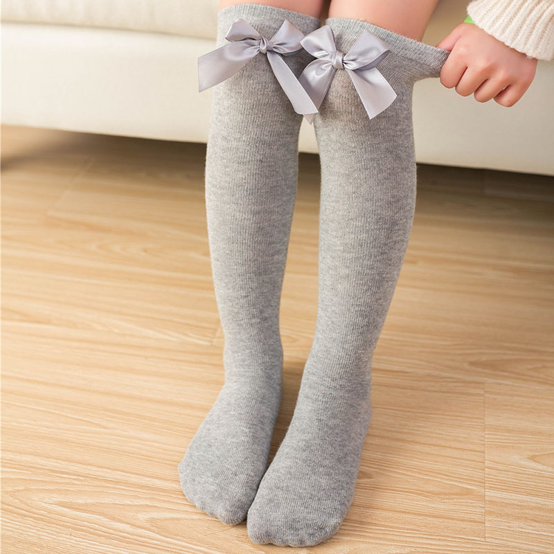 Vớ cotton dáng dài đính nơ dễ thương dành cho bé gái từ 5-8 tuổi