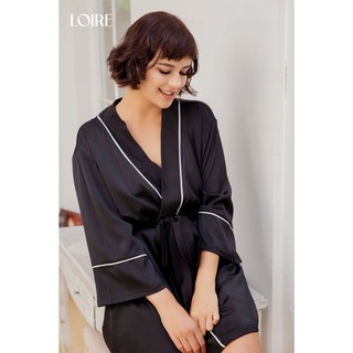 Áo Choàng Lụa Đen Viền Trắng Loirechic ACL01