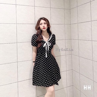Đầm chấm bi đen phối cổ ren tiểu thư