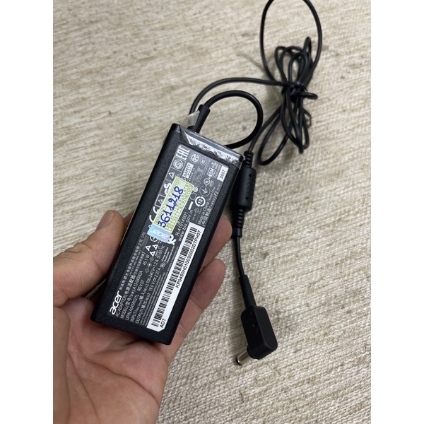 Sạc laptop acer 19v-2,37A công suất 45w xịn