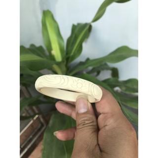 Vòng tay Xương Mỹ Nghệ Chạm Rồng - Màu Ngà 12mm lá hẹ