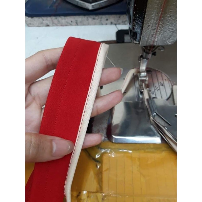 Cữ bọc viền không phải thay chân vịt hãng dyu