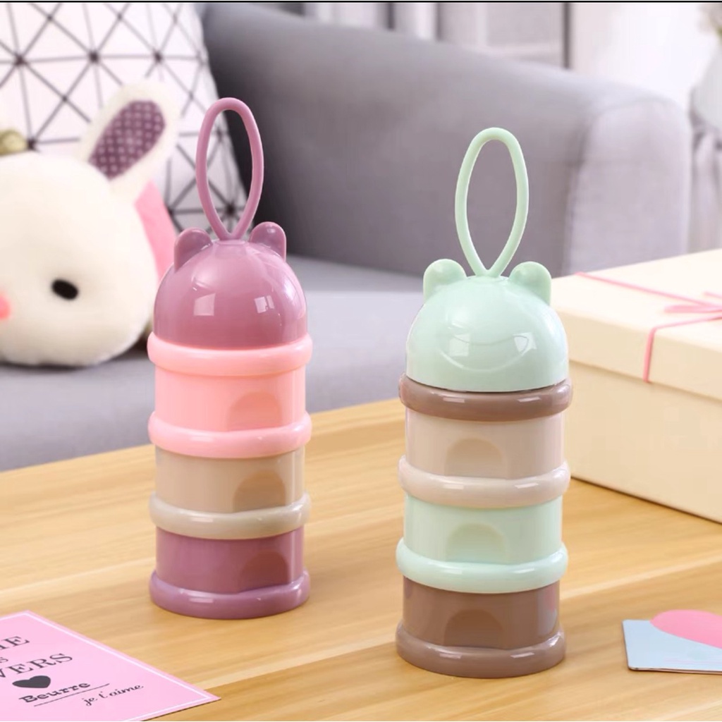 Hộp chia sữa, thức ăn có quai cầm hình tai gấu