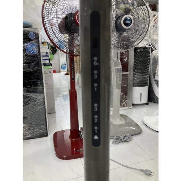Quạt đứng KDK M40K GY Malaysia có remote - Hàng trưng bày