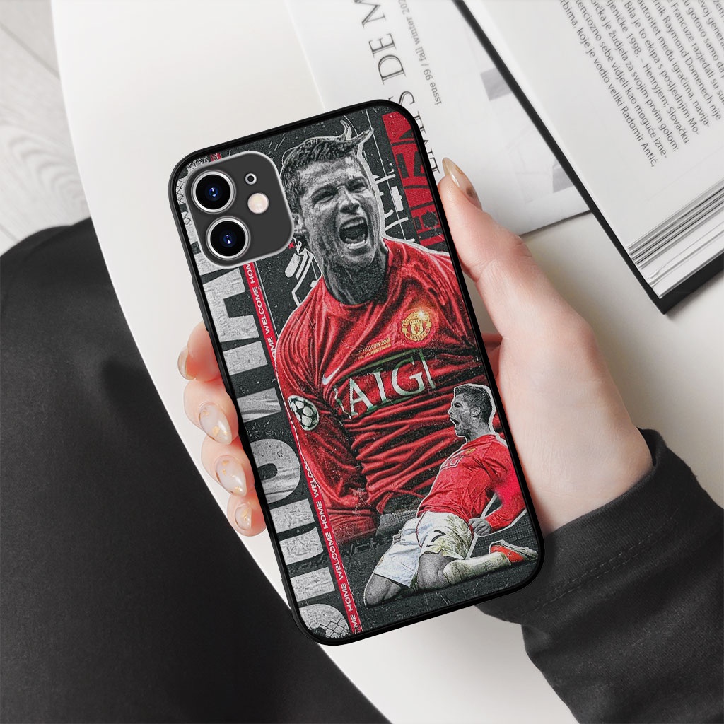 Ốp điện thoại dẻo ronaldo trượt cỏ ăn mừng cho iphone 6 - iphone 13 RED20210101