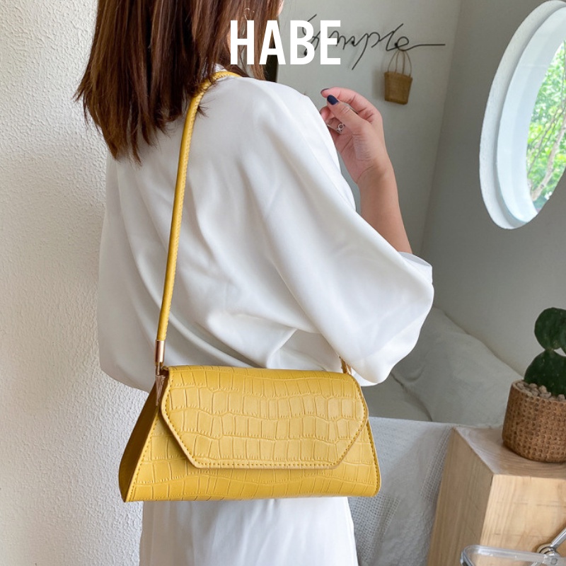Túi xách nữ rẻ đẹp đeo vai bì thư vân rắn, túi kẹp nách phong cách Hàn Quốc đơn giản. HABE T0001