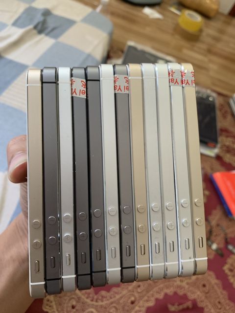 Điện thoại iphone 5s Gold/5G Trắng bộ nhớ 32GB Quốc tế Nguyên zin/ship code về tận nhà | BigBuy360 - bigbuy360.vn