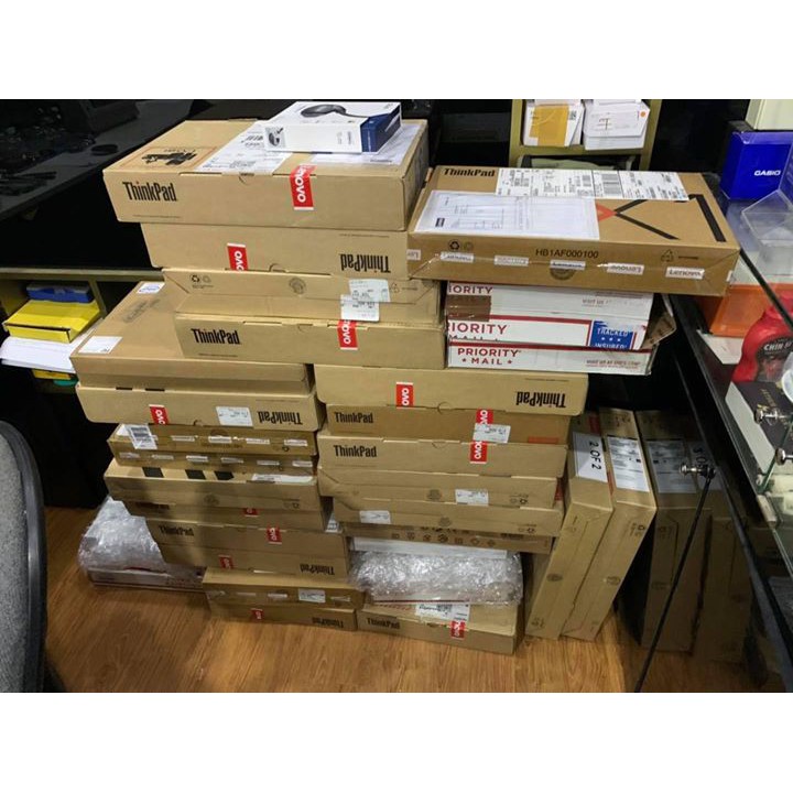 Laptop Lenovo ThinkPad T495s,Mới 100%, Ryzen™ 7  Pro 3700U, RAM 8GB, SSD 256GB, Radeon™ Vega 8, 14" FHD | BigBuy360 - bigbuy360.vn