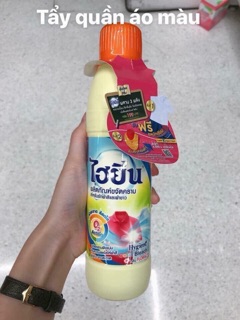 Nước tẩy quần áo màu thái lan