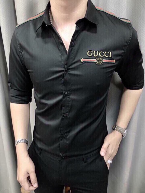 Áo sơ mi cặp thời trang họa tiết chữ Gu gạch