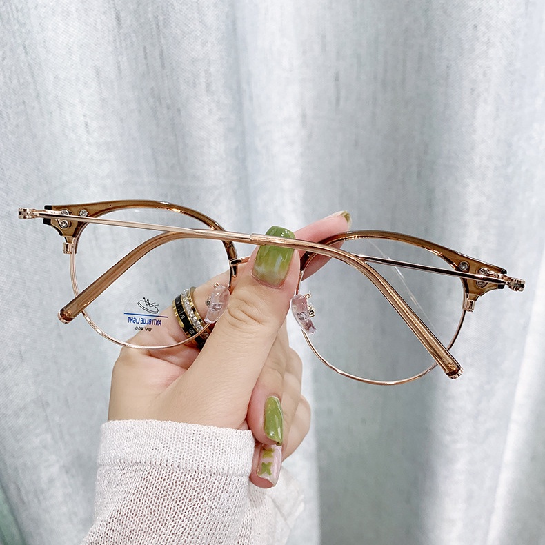 Kính Lọc Chống Bức Xạ &amp; Ánh Sáng Xanh Cho Nữ
