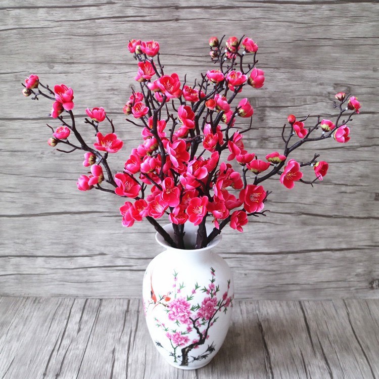 Cành đào trang trí tết