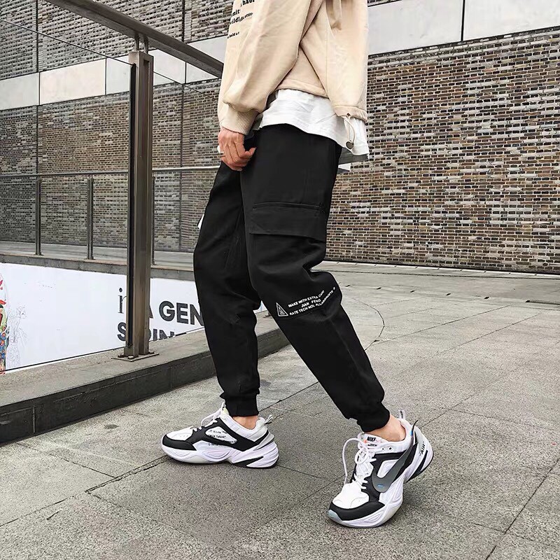 [Mã FASHIONHOT2 hoàn ngay 10k xu đơn từ 50k] Quần jogger túi hộp in chữ kèm ảnh thật JKTH3