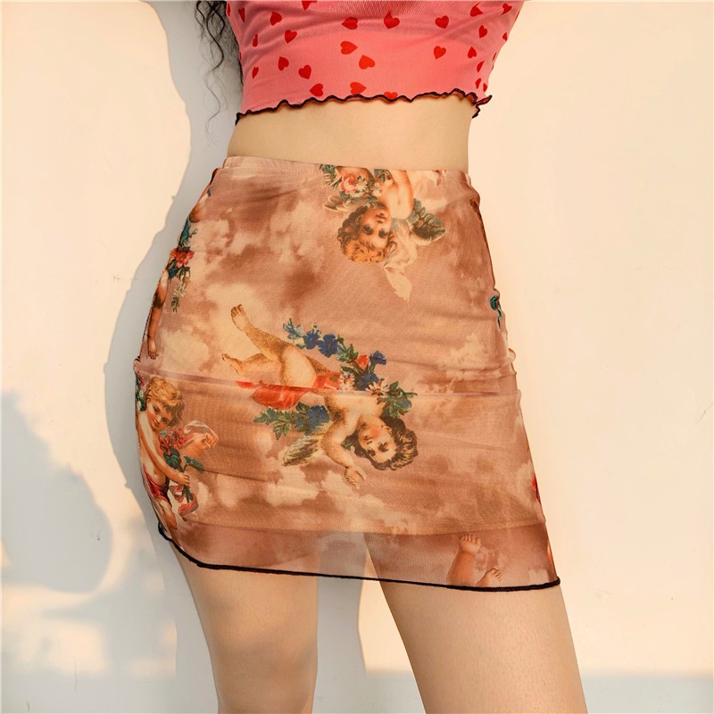 Chân váy ngắn bó sát nữ tính