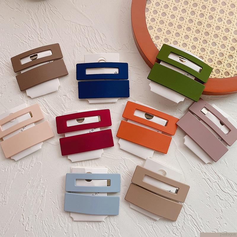 Set 2 kẹp tóc nhựa màu sắc đơn giản cho nữ