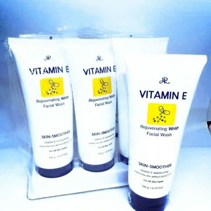Sữa rửa mặt Vitamin E hàng Thái Lan siêu rẻ siêu hót