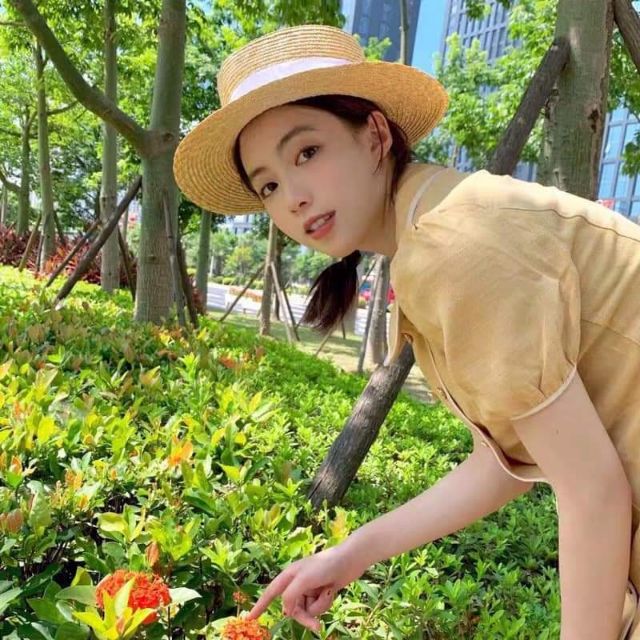 Mũ cói đi biển mũ gaucho viền trắng siêu sang chảnh