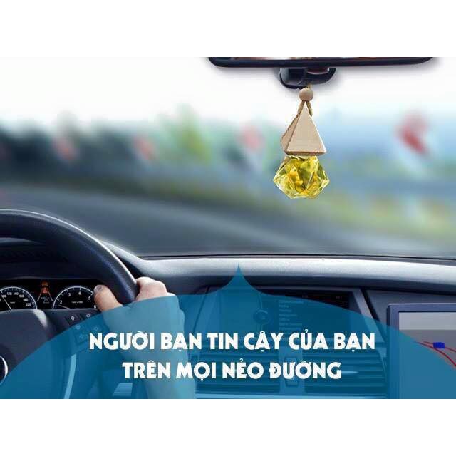 Tinh dầu treo xe hoa sen