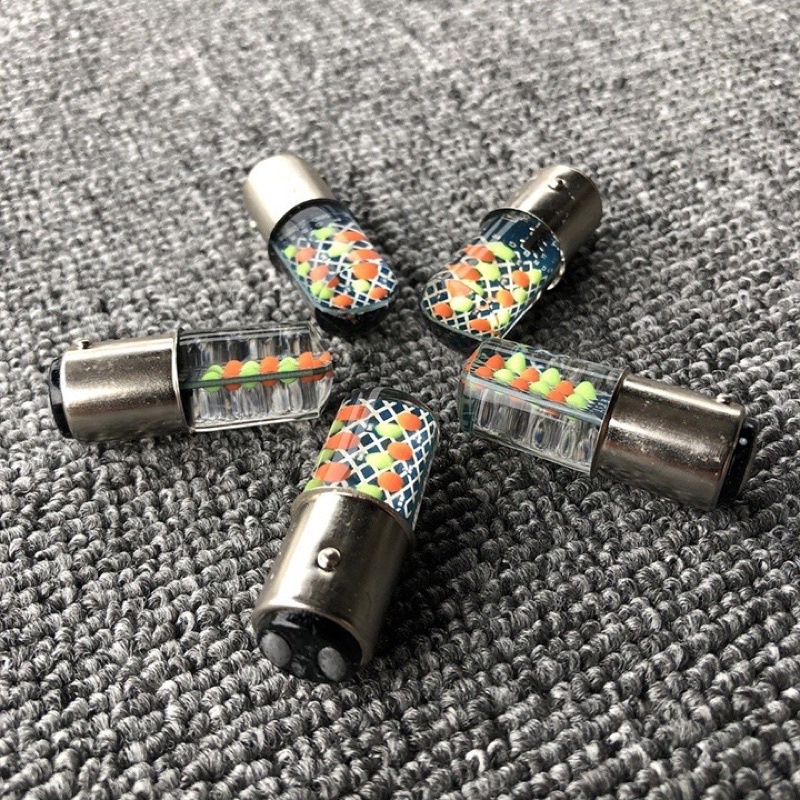 Đèn hậu nháy đổi 2 màu xanh đỏ liên tục, Đèn led nháy đổi màu đẹp, DÙNG ĐIỆN BÌNH.