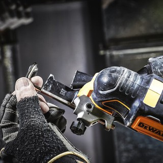 MÁY CẮT RUNG DEWALT DCS356N/DCS356B