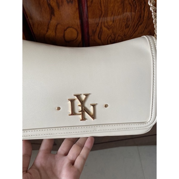 Túi lyn auth