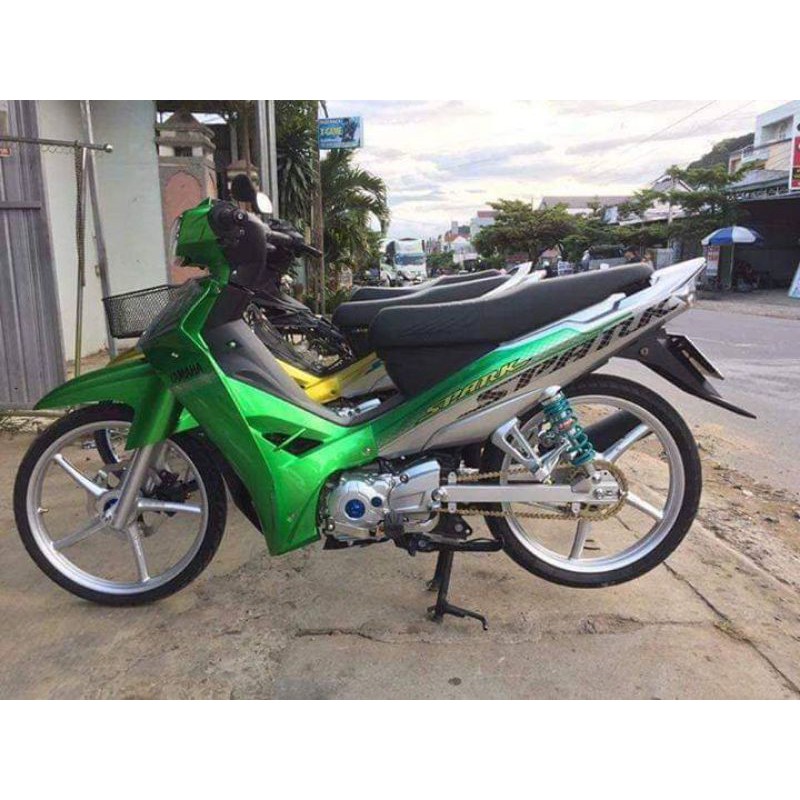 Dàn áo Sirius màu ken bạc tặng kèm tem,ốc
