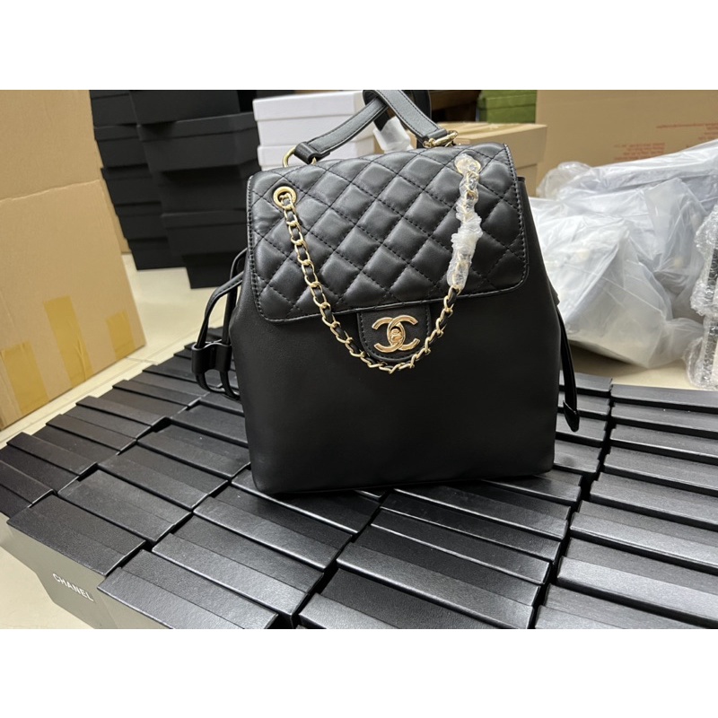 balo Chanel Vip Gift ( auth ) size 25x23cm