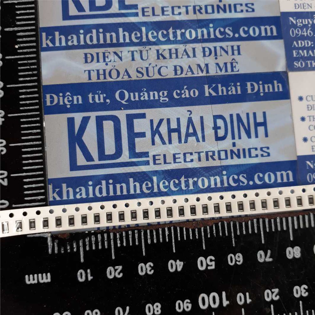 [Mã ELFLASH3 hoàn 10K xu đơn 20K] ĐIỆN TRỞ DÁN SMD 1206 5% 3.2x1.6mm 1/4W (gói 100 con) kde3831