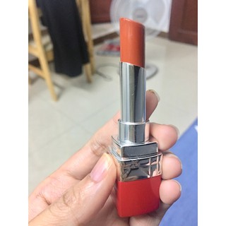 son Dior ultra rouge