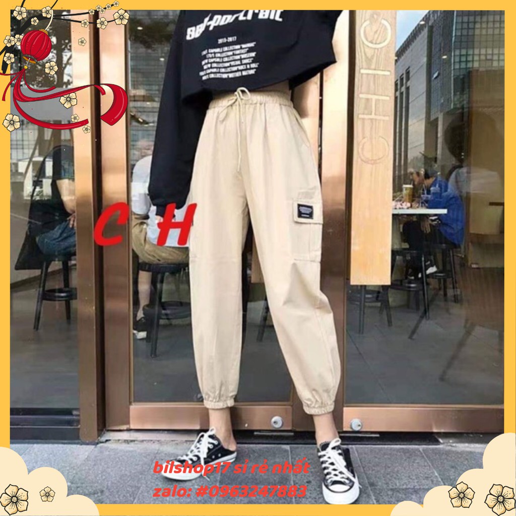 Quần kaki logo Nữ túi hộp chun ống