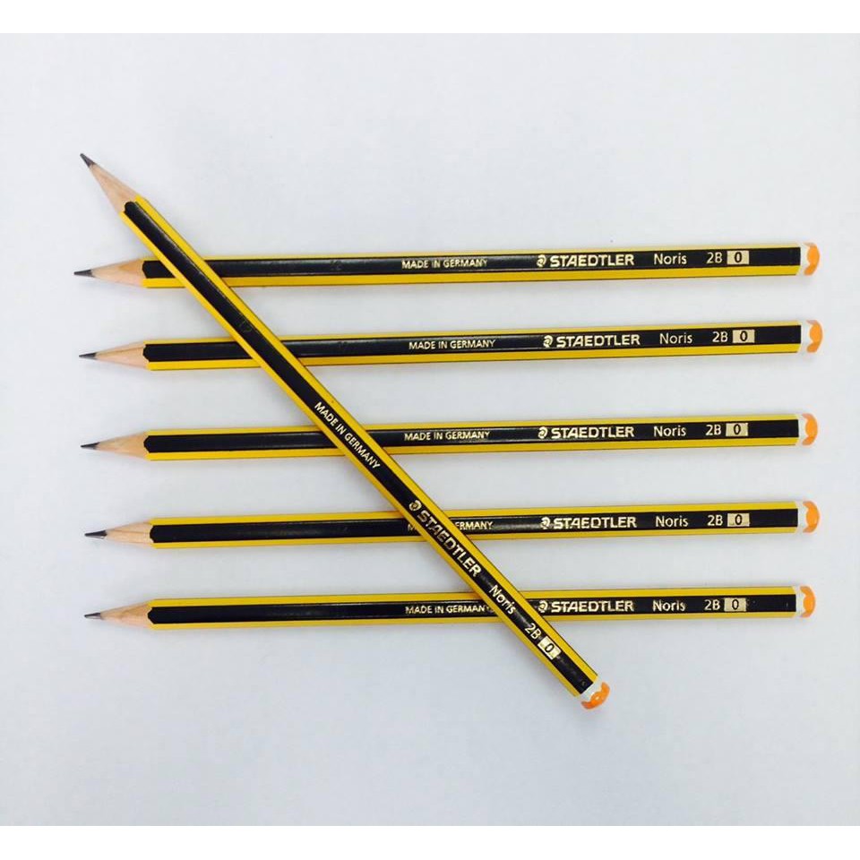 Hộp 12 cây bút chì học sinh cao cấp Staedtler Noris Art-No.120-2B 1000001522