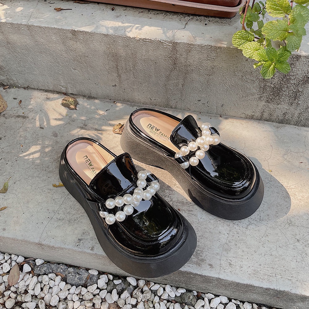 Dép Da Đế Dày Đính Ngọc Trai Phong Cách Anh Quốc Thời Trang Mùa Xuân Cho Nữ