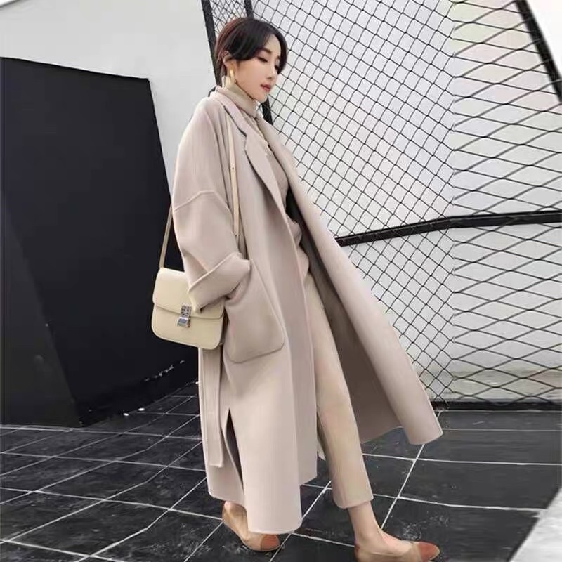 Áo khoác dạ ép lông cừu khâu tay dáng dài