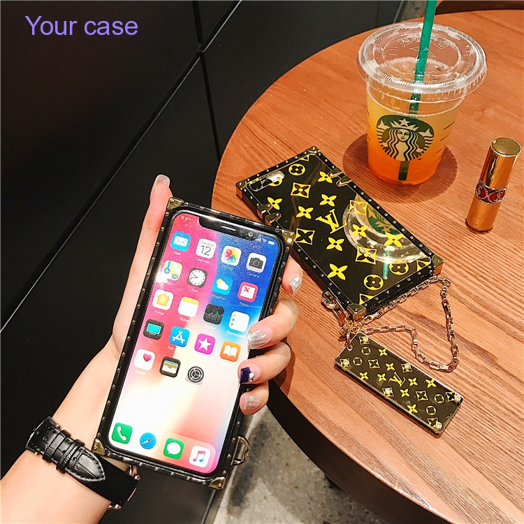 Ốp Điện Thoại Cứng Gắn Hình Ong Vàng Có Dây Đeo Cho iPhone 13pro 12promax 11pro 6 / 6S 7 / 8 6P / 6SP 7P / 8P X / XS XR XS MAX