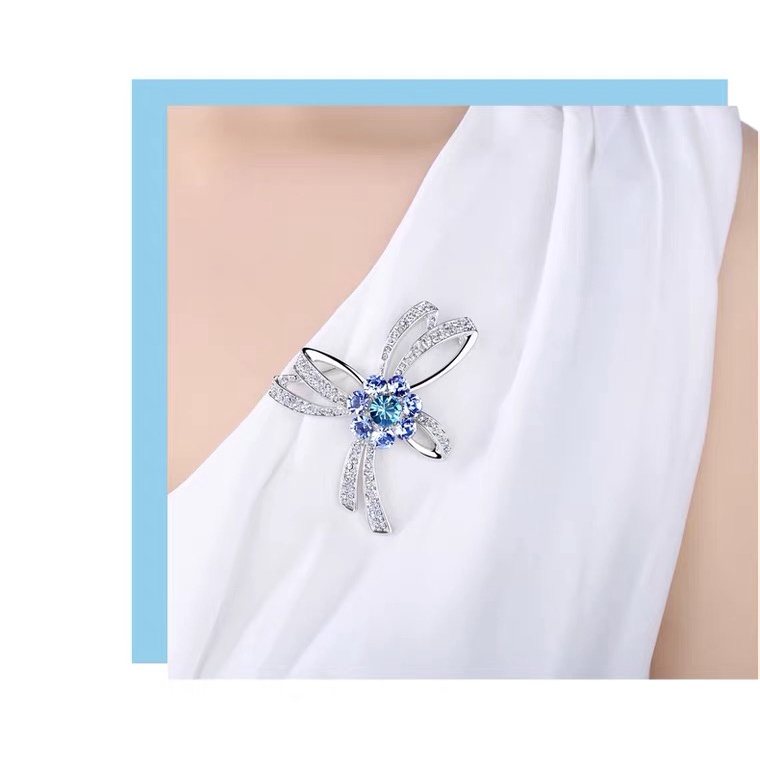 TRÂM CÀI ÁO PHA LÊ CECY SWAROVSKI -FLOWER 1131, TRẺ TRUNG, THANH LỊCH