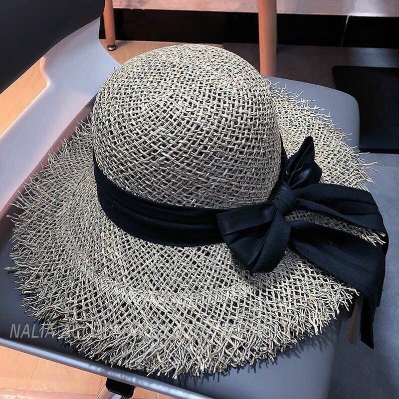 Mũ cối đi biển