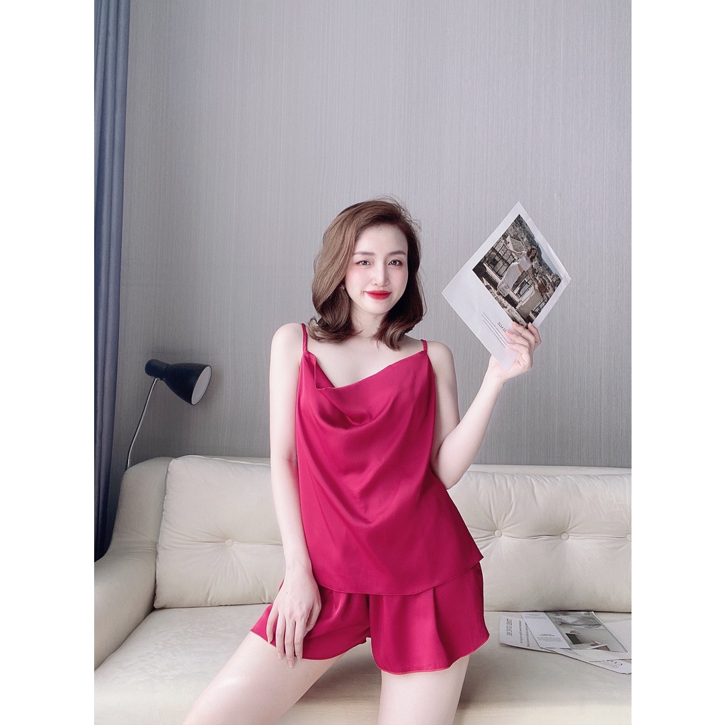 Đồ Ngủ Sexy Lụa⚡FREESHIP⚡ Bộ Mặc Nhà Áo Dây Cổ Đổ Quần Ngắn Phom Rộng Rãi Thoải Mái Chất Lụa Satin Cao Cấp. | BigBuy360 - bigbuy360.vn