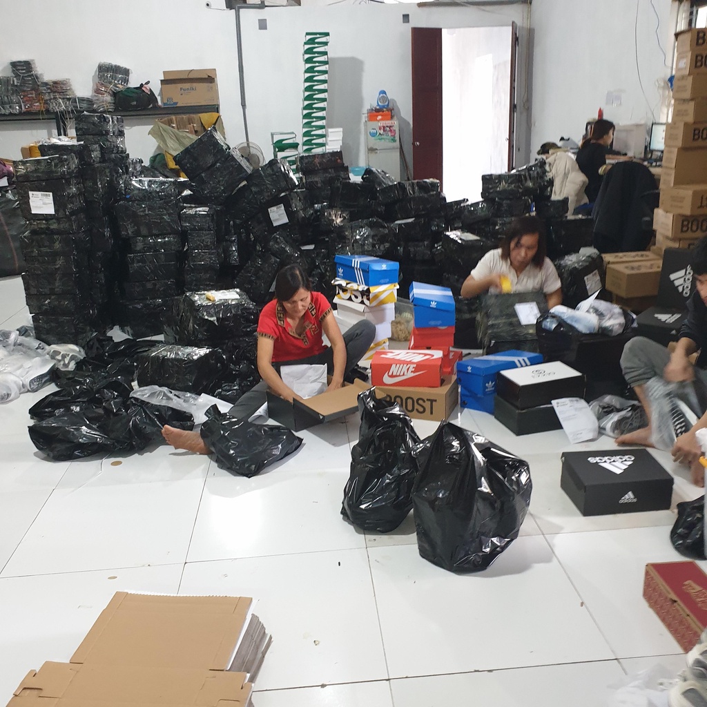 🍄 𝙓𝙖̉ 𝙎𝙤̂́𝙘 🍄 Sục thể thao Con_ver_ser đen trắng cao cấp full box bill | BigBuy360 - bigbuy360.vn