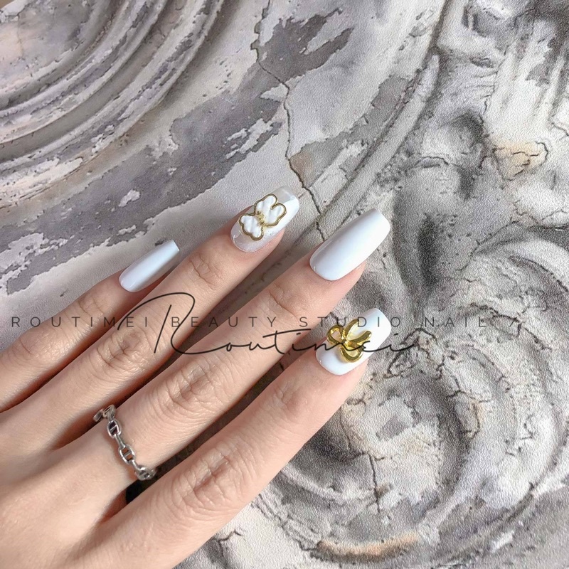 Charm gấu gắn móng tay